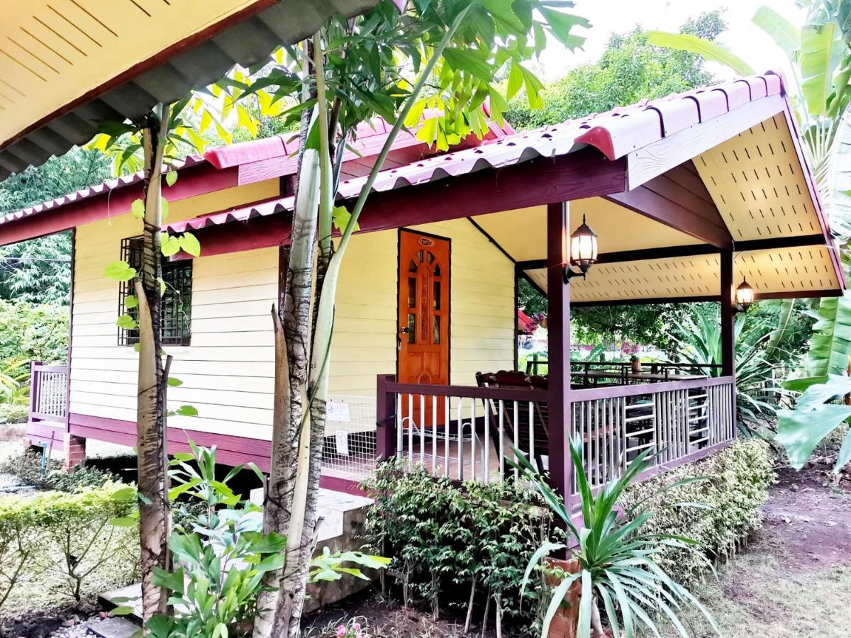 Star View Garden Villa Sai Yok Exterior photo